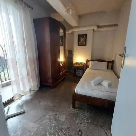Coast Suites * Lechaio