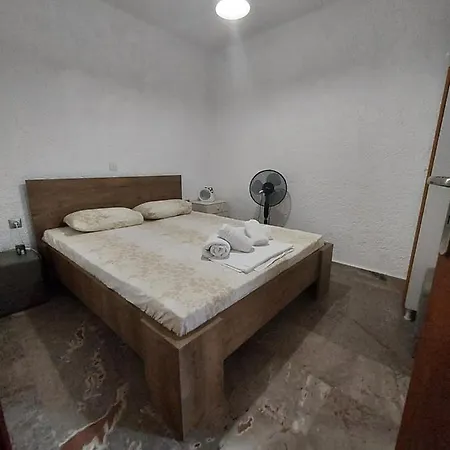 Coast Suites Apartment *