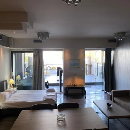 Coast Suites Lechaio
